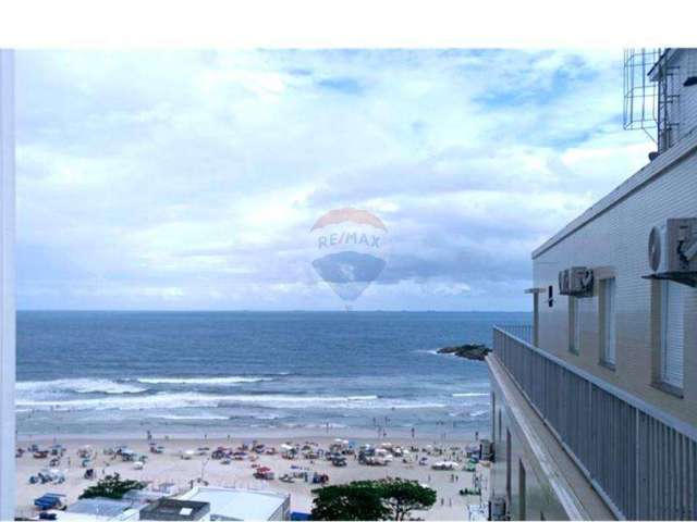 Amplo apartamento à 30m da Praia de Pitangueiras - 495.000,00 - EXCLUSIVIDADE!!!