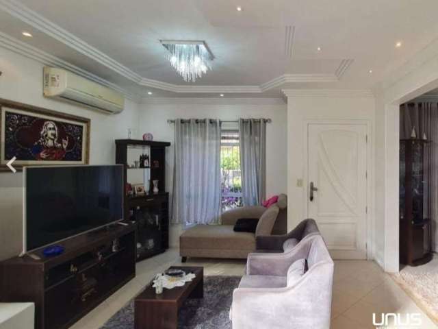 Casa com 4 quartos à venda na Rua Coronel Maurício Spalding de Souza, 407, Santa Mônica, Florianópolis por R$ 1.990.000