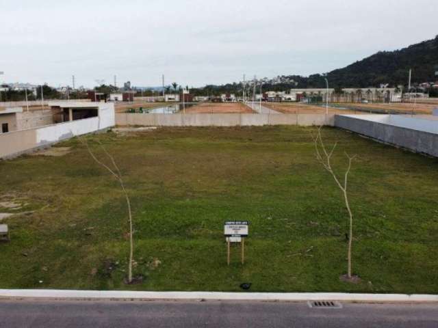 Terreno à venda na Deltaville, 73, Deltaville, Biguaçu por R$ 390.000