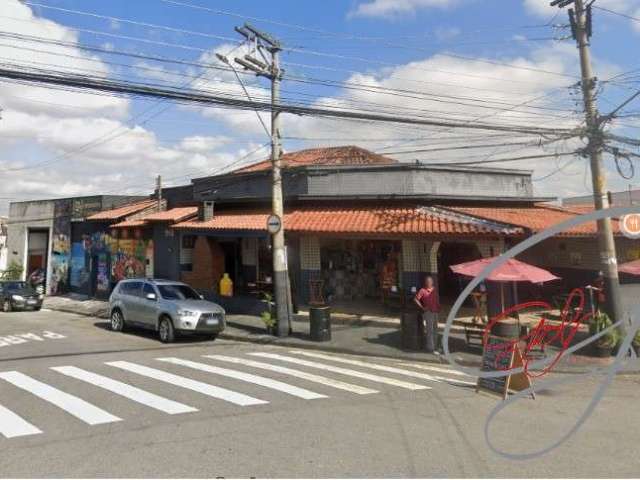 Salão comercial terreo de esquina bairro cipava proximo avenida antonio c. costa
