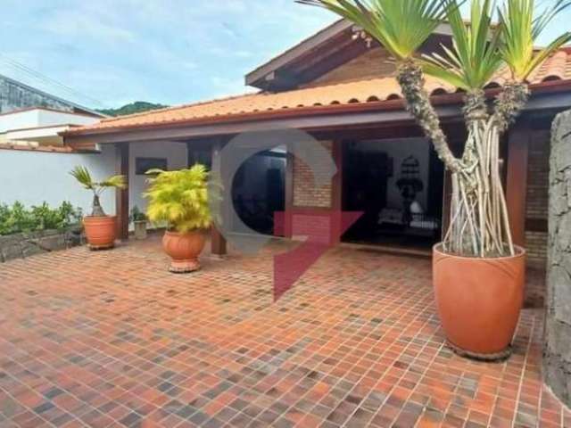 Casa com 3 quartos à venda na Rio claro, 90, Perequê Açu, Ubatuba por R$ 1.060.000