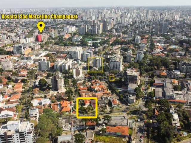 Terreno à venda na Rua Oyapock, Cristo Rei, Curitiba por R$ 695.000
