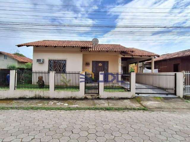 Casa com 2 dormitórios à venda, 99 m² por R$ 780.000,00 - Centro - Penha/SC