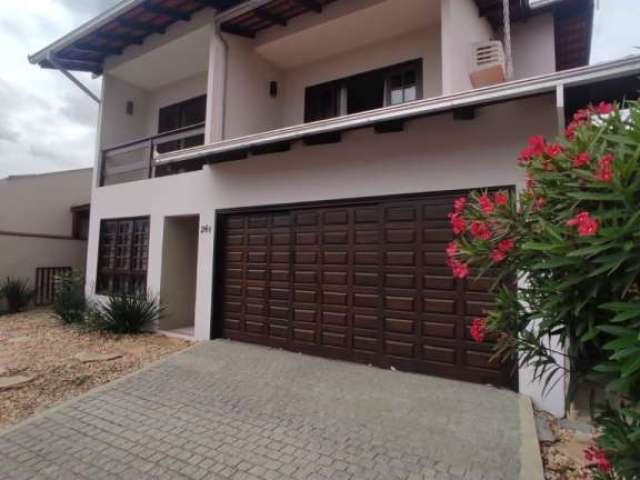 Casa com 4 quartos à venda na Madeira, 261, Guanabara, Joinville por R$ 890.000