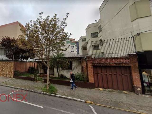 Terreno à venda na Rua La Salle, 1059, São Pelegrino, Caxias do Sul por R$ 1.250.000