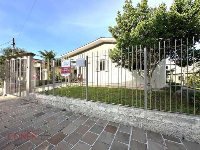Casa com 3 quartos à venda na São Vicente, 428, Nova Vicenza, Farroupilha por R$ 500.000
