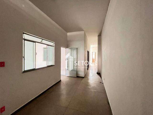 Apartamento com 3 quartos para alugar, 130 m² por R$ 1.100,00/mês - Progresso - Juiz de Fora/MG