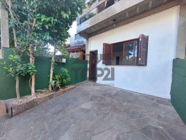 Casa com 2 quartos para alugar na Júlio Brunelli, 65, Sarandi, Porto Alegre por R$ 1.500