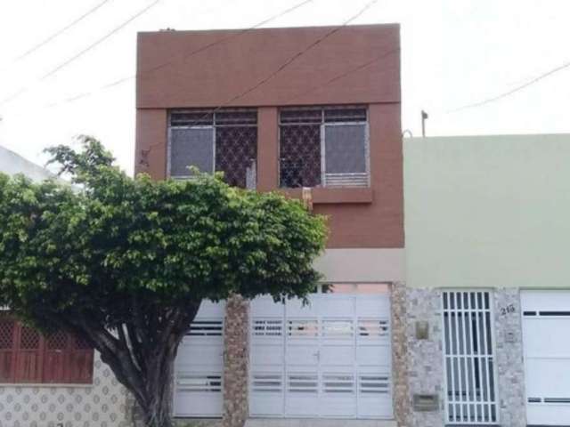 Casa com 1 quarto à venda na Rua Getulio Vargas, 207, Centro, Propriá, 242 m2 por R$ 229.400
