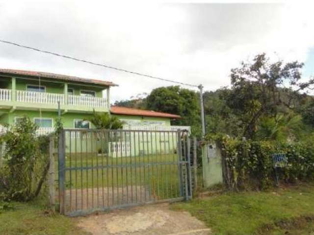 Casa com 3 quartos à venda na R. 6, 553, Jardim das Oliveiras, Esmeraldas, 259 m2 por R$ 378.000
