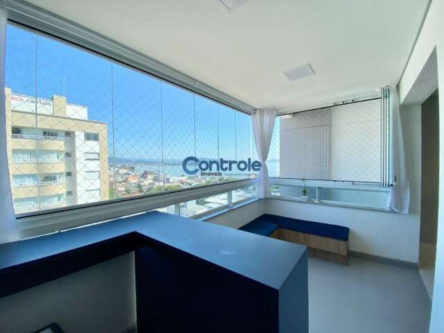 Lindo apartamento com 03 suítes, com vista panorâmica de Florianópolis e São José, localizado no bairro Jardim Atlântico em Florianópolis.