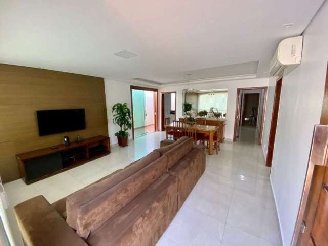 Casa com 3 dormitórios à venda, 198 m² por R$ 980.000,00 - Álvaro Camargos - Belo Horizonte/MG