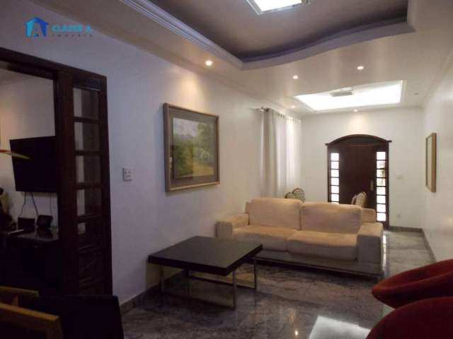 A Classe A vende esta maravilhosa casa com 04 dormitórios, 320 m² por R$ 1.150.000 - João Pinheiro - Belo Horizonte/MG