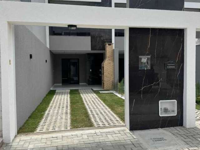 Casa à venda no bairro Aracapé - Fortaleza/CE