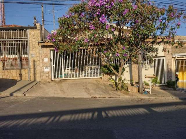 Casa com 3 quartos à venda no Jardim das Bandeiras, Campinas , 292 m2 por R$ 550.000