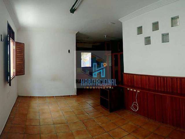 Casa com 3 dormitórios à venda, 205 m² por R$ 655.000,02 - Candelária - Natal/RN