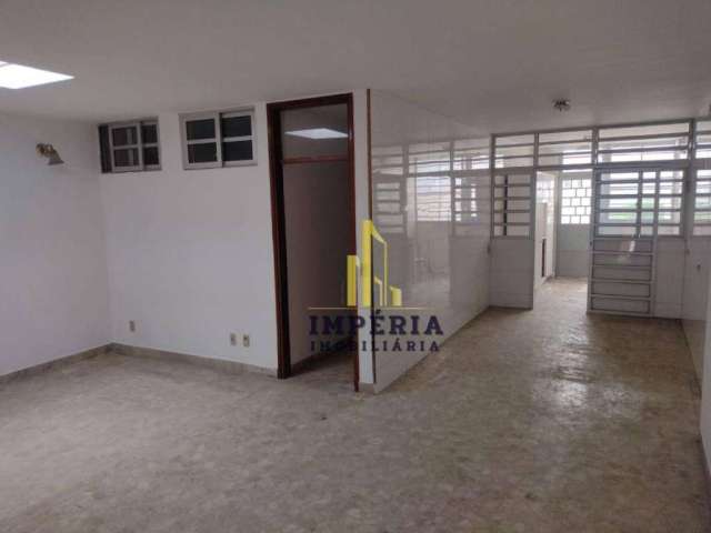 Casa com 4 dormitórios para alugar, 219 m² por R$ 5.390,00/mês - Centro - Jundiaí/SP