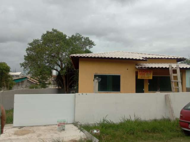 Linda casa no Condomínio em Itaboraí nova