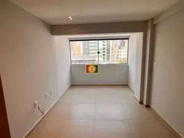 Apartamento Para Vender com 03 quartos 01 suíte no bairro Manaíra em João Pessoa