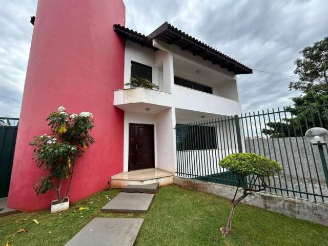 Sobrado a venda com 04 quartos no bairro Vila Planalto
