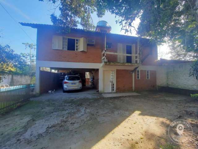 Casa à venda no bairro Tarumã - Viamão/RS