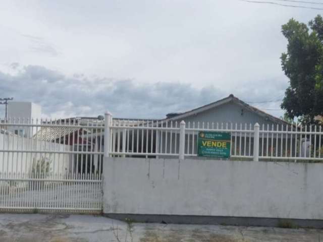 Casa com 3 quartos à venda na Rua Pedro Fernandes, 509, Carianos, Florianópolis, 360 m2 por R$ 585.000