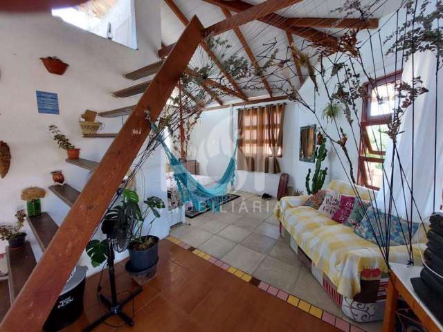 Casa com 5 quartos à venda na Rua Cezário Silveira, 383, Rio Tavares, Florianópolis, 240 m2 por R$ 1.100.000