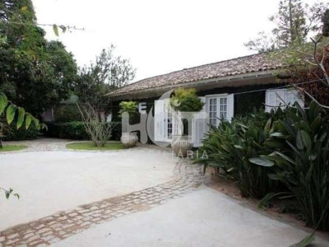 Casa comercial com 3 salas à venda na Rua Canto da Amizade, 273, Lagoa da Conceição, Florianópolis, 1177 m2 por R$ 5.500.000