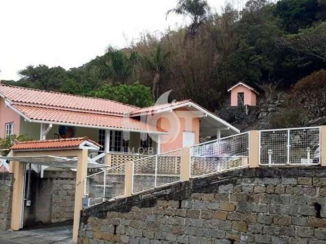 Casa com 2 quartos à venda na FRANCISCO THOMAS DOS SANTOS, 1862, Morro das Pedras, Florianópolis, 80 m2 por R$ 1.500.000