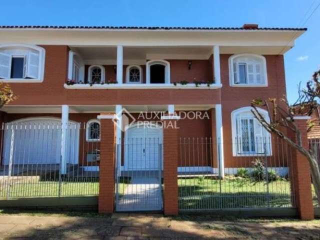 Casa com 3 quartos à venda na Paiol Grande, 80, Morro da Cegonha, Erechim, 347 m2 por R$ 1.100.000