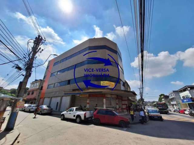 Prédio à venda na Avenida Comendador Teles, Vilar dos Teles, São João de Meriti, 800 m2 por R$ 2.500.000