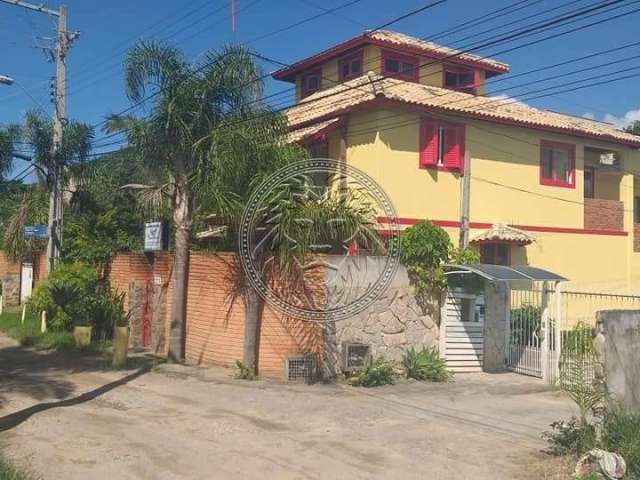 Prédio à venda no Campeche, Florianópolis  por R$ 2.600.000