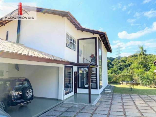 Casa à venda no bairro Granja Viana II - Cotia/SP