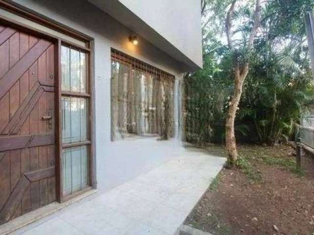 Casa com 4 quartos à venda na Rua José Scutari, 304, Passo da Areia, Porto Alegre por R$ 980.000