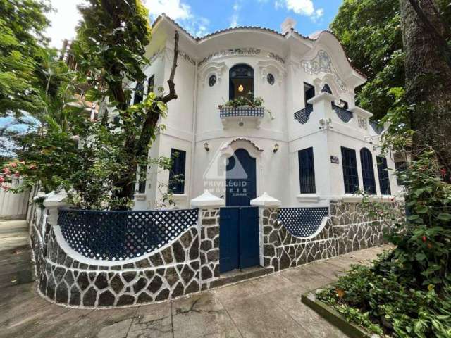 Casa à venda, 4 quartos, 4 suítes, 1 vaga, Urca - RIO DE JANEIRO/RJ