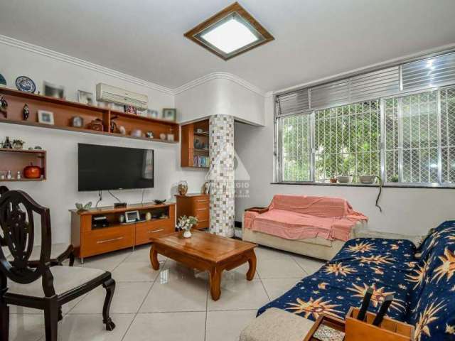 Apartamento à venda, 3 quartos, 1 suíte, 1 vaga, Laranjeiras - RIO DE JANEIRO/RJ