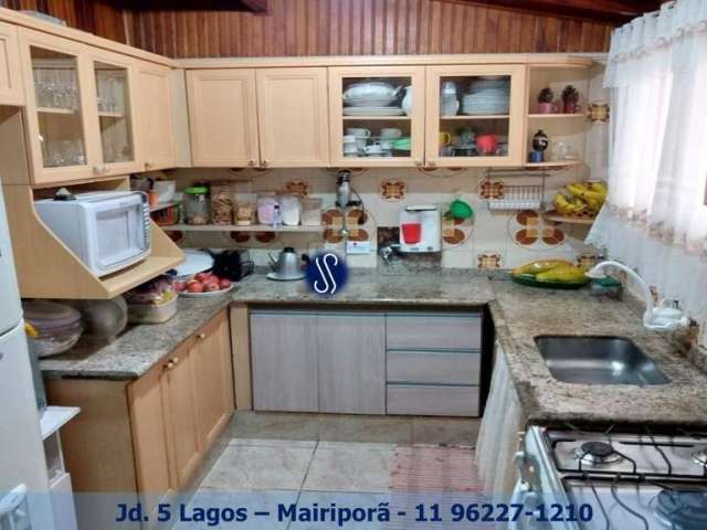 Casa em Condomínio para Venda em Mairiporã, Jd. Cinco Lagos, 4 dormitórios, 1 suíte, 2 banheiros, 4 vagas