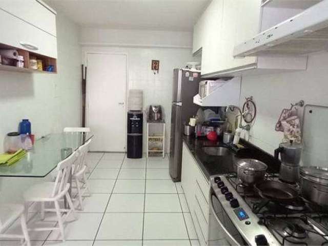 Apartamento para venda com 115 metros quadrados com 3 quartos em Fátima - Fortaleza - Ceará
