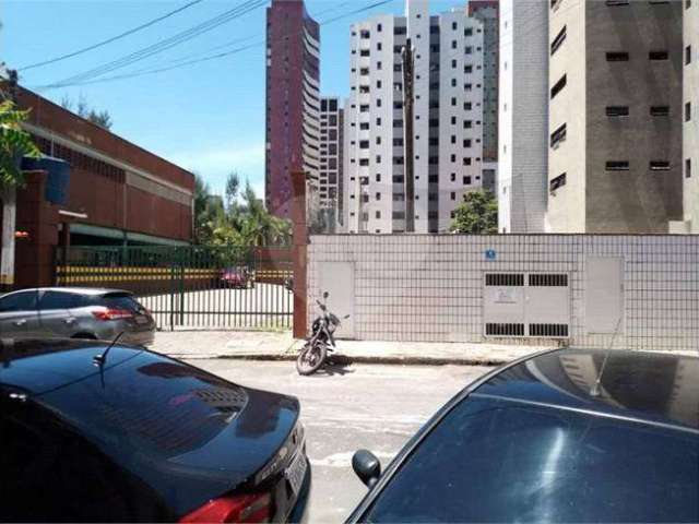 Casa para venda com 300 metros quadrados com 3 quartos em Meireles - Fortaleza - Ceará