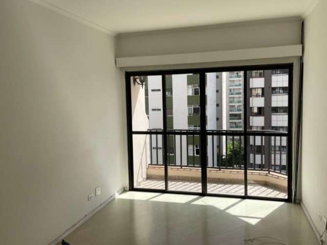 Apartamento para aluguel tem 110 metros quadrados com 3 quartos em Cerqueira César - São Paulo - SP