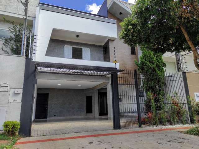 Casa à venda na DOMINGOS SALGUEIRO, R. PION., Jardim Guaporé, Maringá por R$ 1.800.000