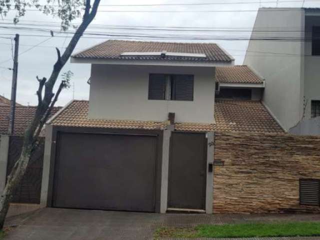 Casa com 3 quartos à venda na 6 DE JANEIRO, R., 20, Jardim Alamar, Maringá por R$ 1.250.000