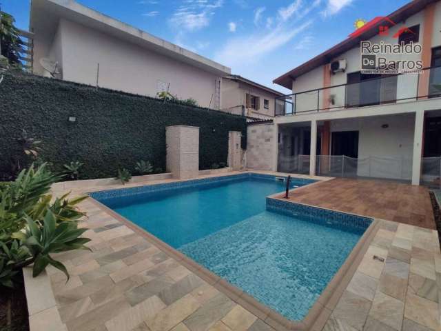 Sobrado com 4 dormitórios e piscina à venda, por R$ 870.000 - Suarão - Itanhaém/SP