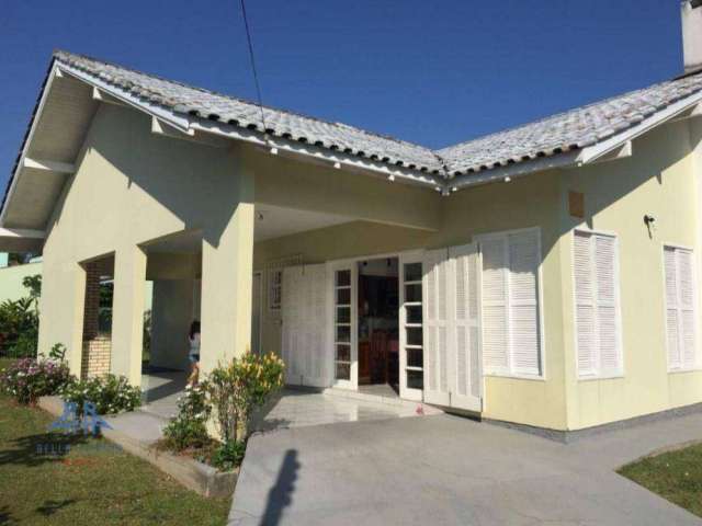 Casa à venda, 200 m² por R$ 1.590.000,00 - Daniela - Florianópolis/SC