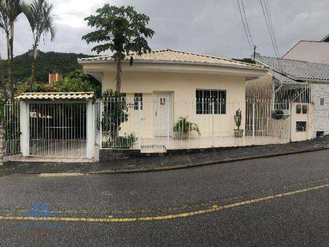 Casa à venda por R$ 1.166.000,00 - Saco dos Limões - Florianópolis/SC