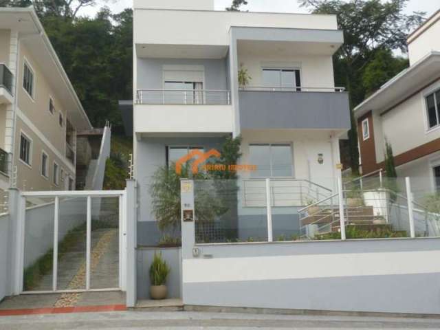 Casa para Venda em São José, Forquilhinhas, 4 dormitórios, 1 suíte, 3 banheiros, 2 vagas