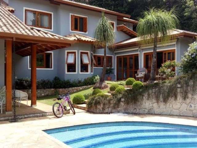 Casa com 3 dormitórios à venda, 470 m² por R$ 2.850.000 - Residencial Cantareira