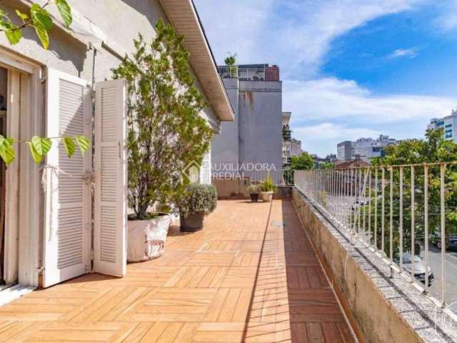Casa com 4 quartos à venda na Olavo Bilac, 735, Santana, Porto Alegre, 249 m2 por R$ 1.490.000