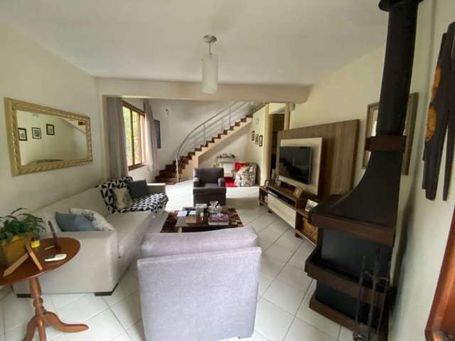 Casa com 5 quartos à venda na Avenida Afonso Delambert Neto, 6087, Lagoa da Conceição, Florianópolis, 250 m2 por R$ 4.028.000