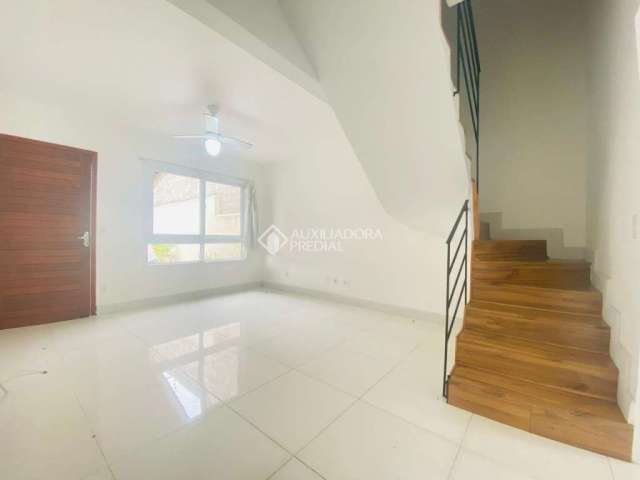 Casa em condomínio fechado com 2 quartos para alugar na Rua Guia Lopes, 968, Rondônia, Novo Hamburgo, 93 m2 por R$ 1.800